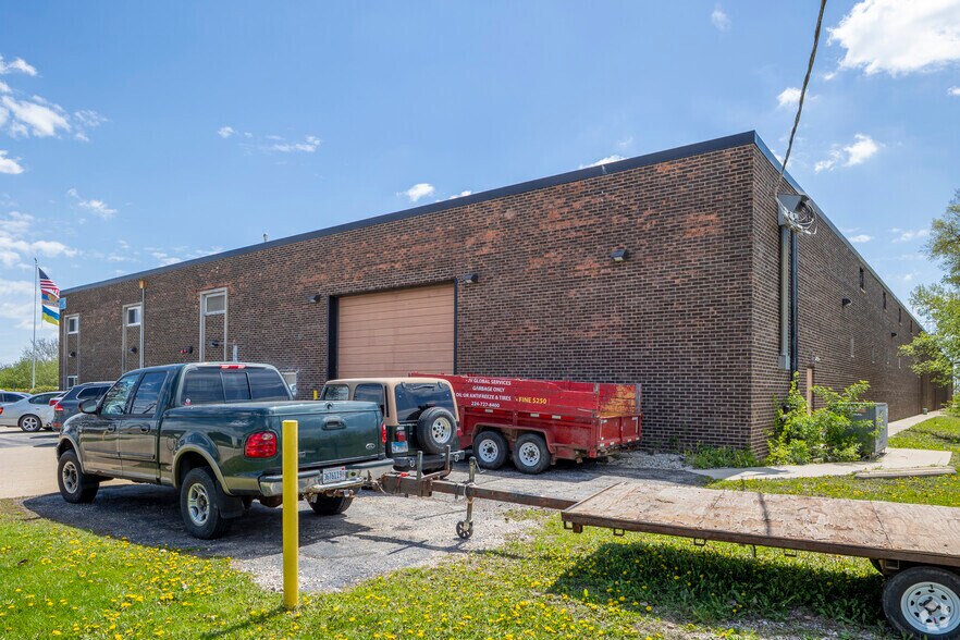 More Photos Of 199 Shepard Ave, Wheeling Warehouse For Sale