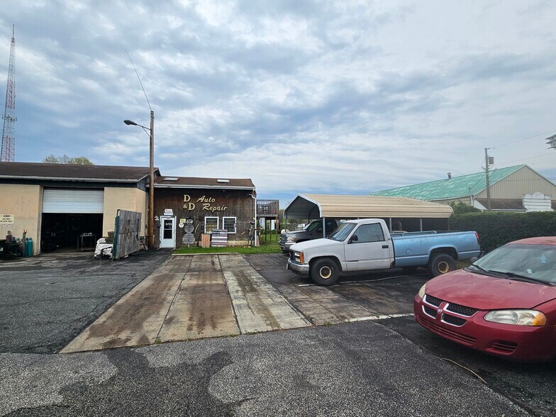 More Photos Of 1737 S Burlington Rd, Bridgeton Flex For Sale