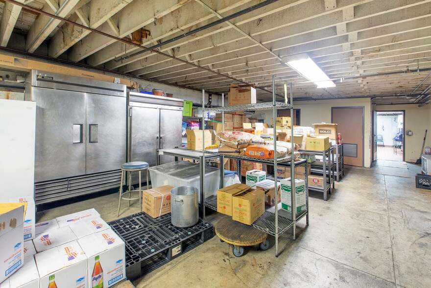 More Photos Of 645 Larkin St, San Francisco General Retail For Sale