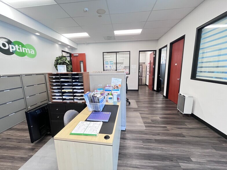 More Photos Of 1935 Chicago Ave, Riverside Office For Sale