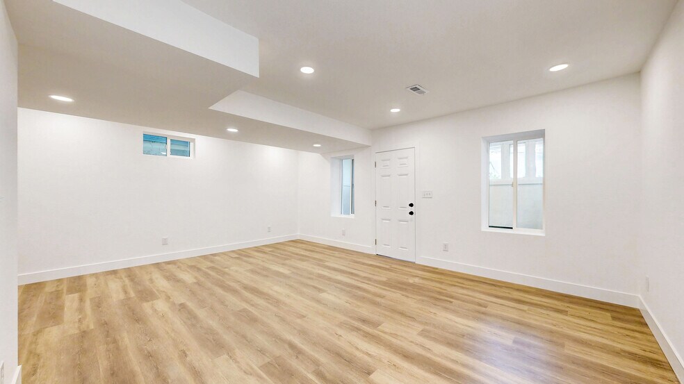 More Photos Of 4342 Delaware St, Denver Warehouse For Sale