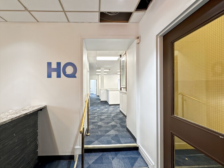 More Photos Of 39 Queen St, St Catharines Coworking Space