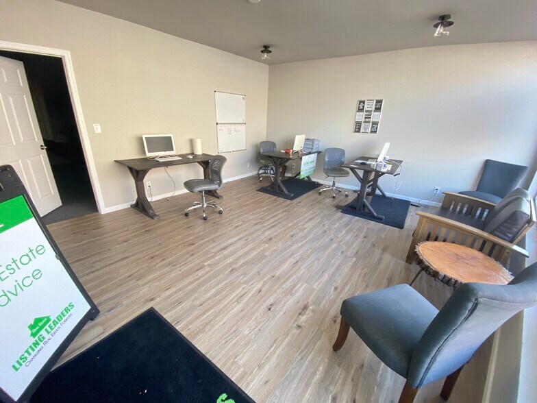 Primary Photo Of 119 N Main St, Hebron Office For Sale