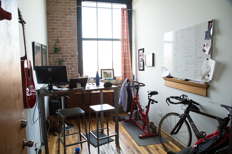 More Photos Of 2950 W Chicago Ave, Chicago Loft Creative Space For Lease