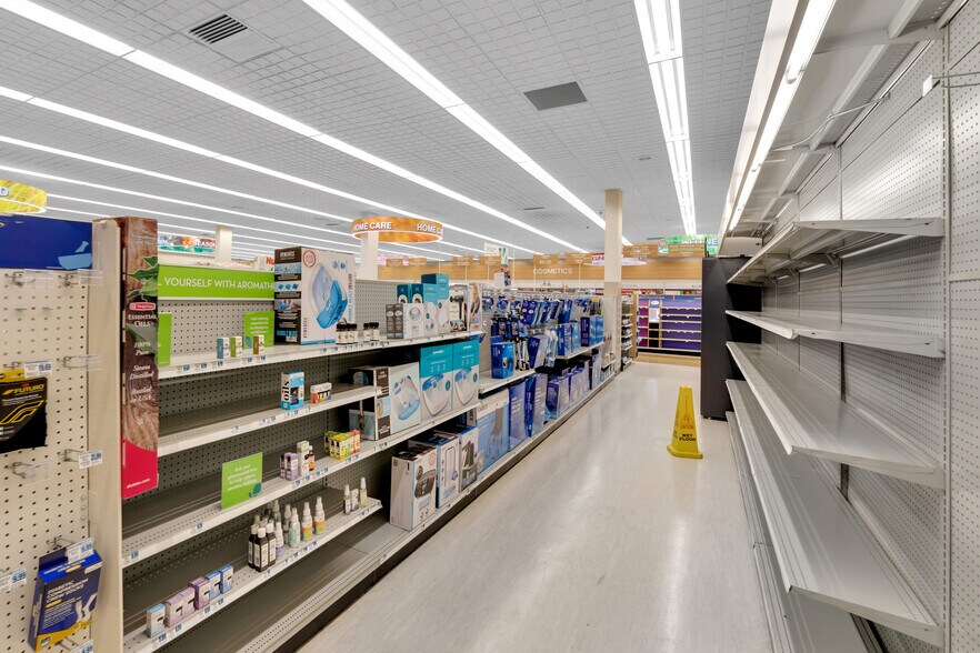 More Photos Of 1781 Stefko Blvd, Bethlehem Drugstore For Lease