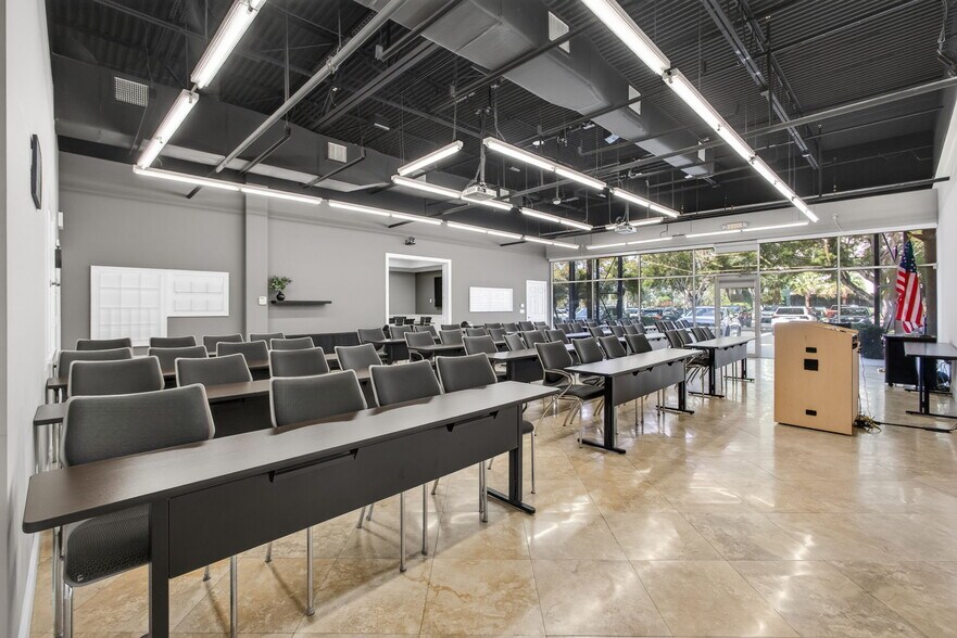 More Photos Of 2151 S Alternate A1A Hwy, Jupiter Medical For Sale