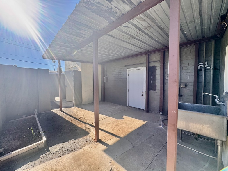 More Photos Of 501 N Arizona Ave, Chandler Restaurant For Sale