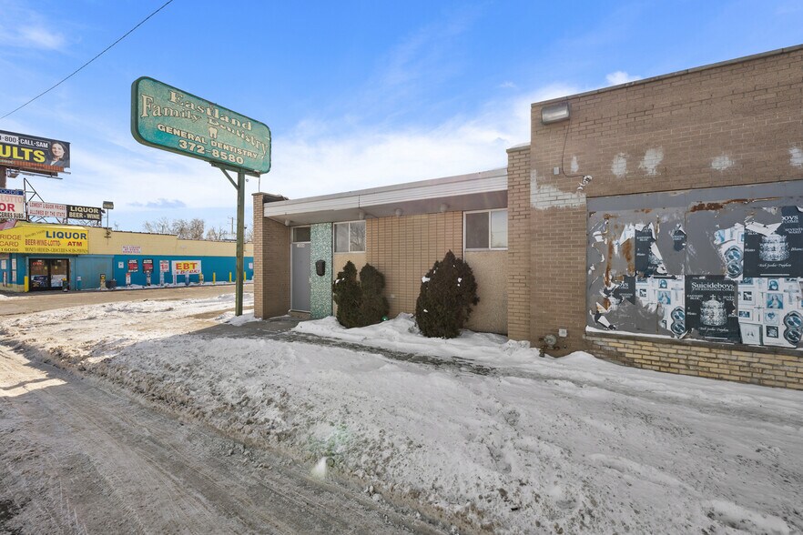More Photos Of 16068 E 8 Mile Rd, Detroit Medical For Sale