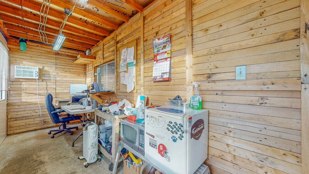 More Photos Of 4180 Sunset Blvd, Steubenville Carwash For Sale