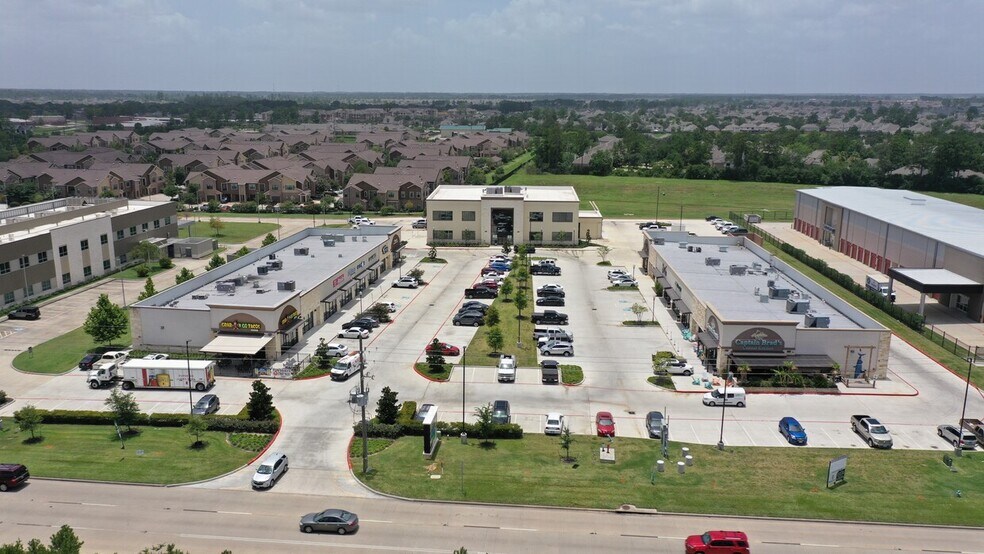 More Photos Of 24445 Tomball Pkwy, Tomball Unknown For Lease