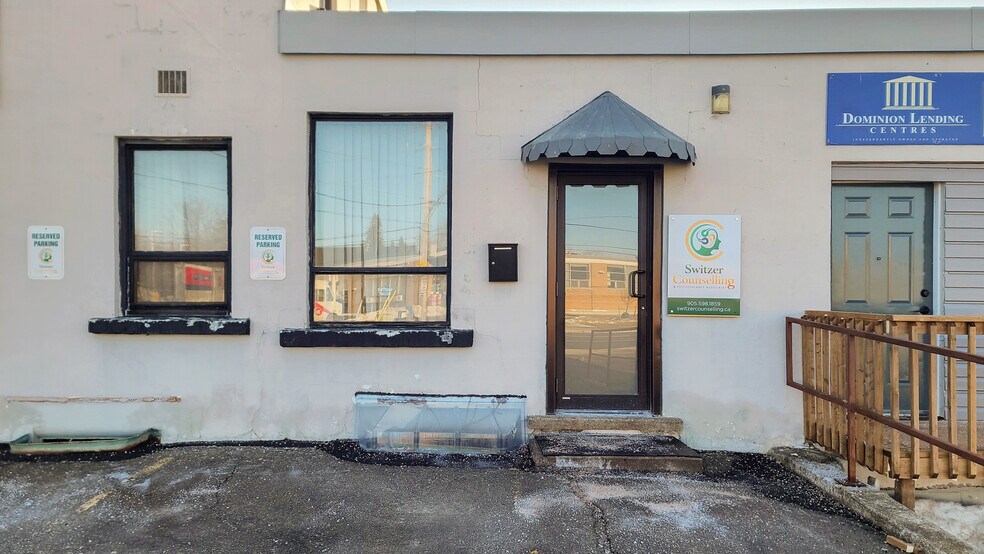 More Photos Of 116 Guelph St, Halton Hills Storefront Retail Office For Sale