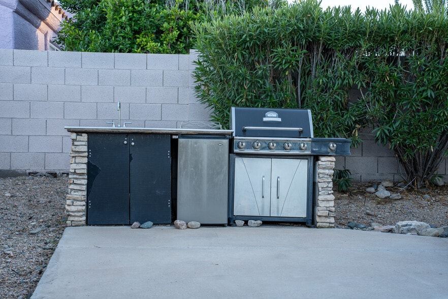 More Photos Of 14030 N El Pueblo Blvd, Fountain Hills Assisted Living For Sale