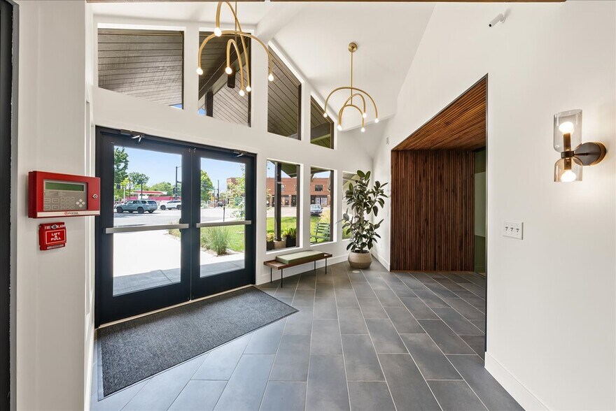 More Photos Of 900 Main St, Grandview Coworking Space