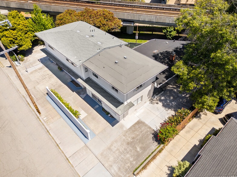 More Photos Of 1311-1313 Curtis St, Berkeley Apartments For Sale