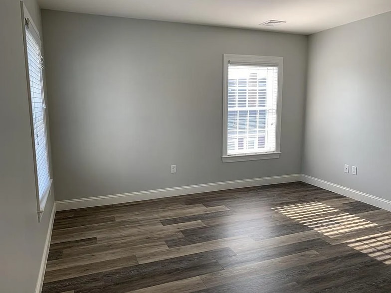 More Photos Of 40 Ames Ave, Canton Apartments For Sale