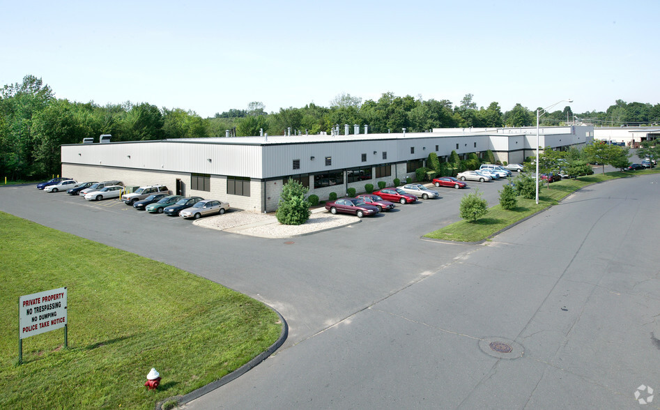 Primary Photo Of 91-99 Clark Dr, East Berlin Warehouse For Lease