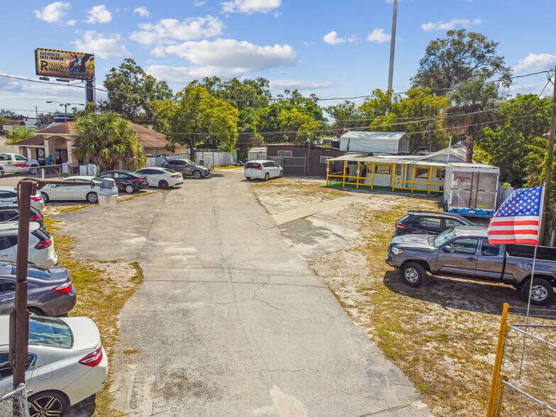 More Photos Of 6432 N Orange Blossom Trl, Orlando Auto Dealership For Sale
