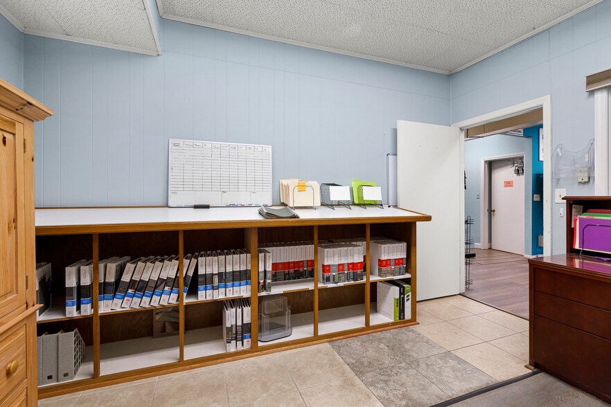 More Photos Of 202 N Main St, Fuquay Varina Freestanding For Sale