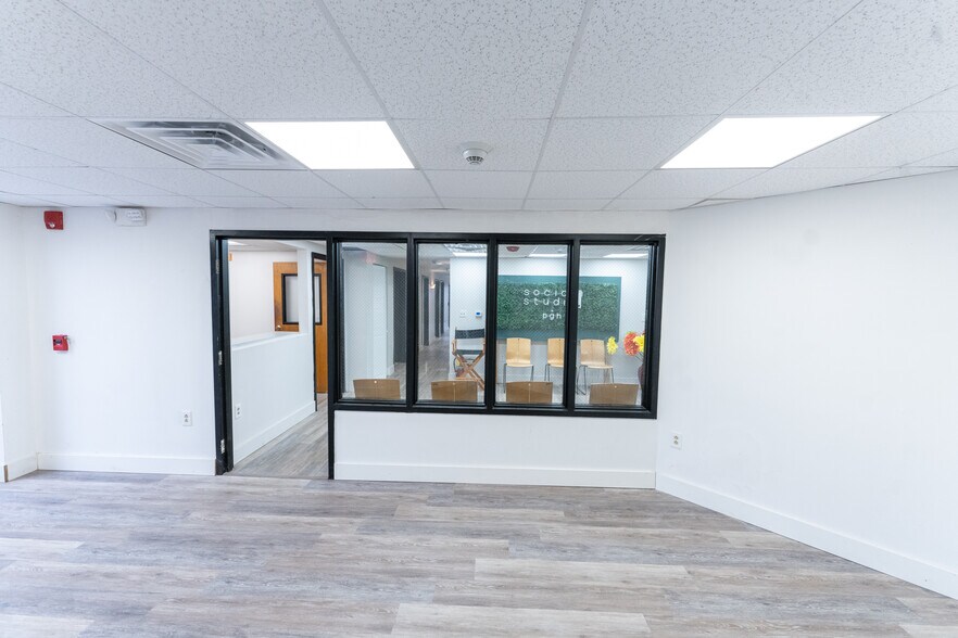 More Photos Of 1 Racquet Ln, Monroeville Sports And Entertainment For Lease