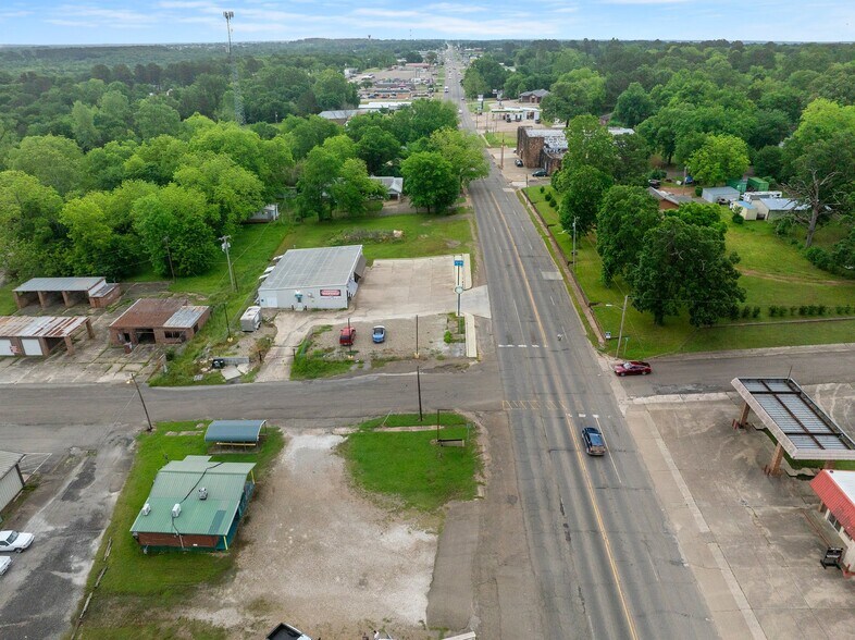 More Photos Of 309 E Washington St, Idabel Specialty For Sale