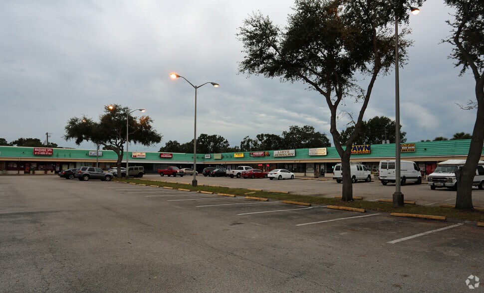Primary Photo Of 6700-6726 Hanley Rd, Tampa Storefront For Lease