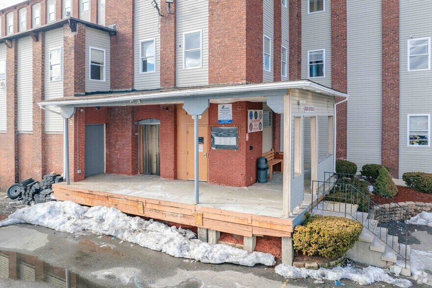 More Photos Of 49 Blanchard St, Lawrence Industrial For Sale