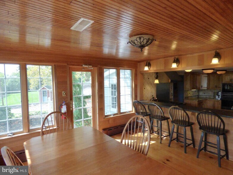 More Photos Of 509 Woodstown Rd, Swedesboro Unknown For Lease