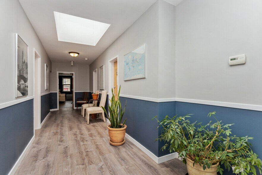 More Photos Of 434-440 White Plains Rd, Eastchester Apartments For Lease