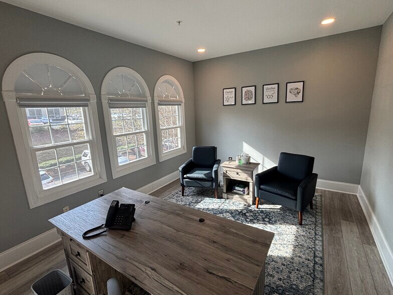 More Photos Of 321 Billingsly Ct, Franklin Office For Lease