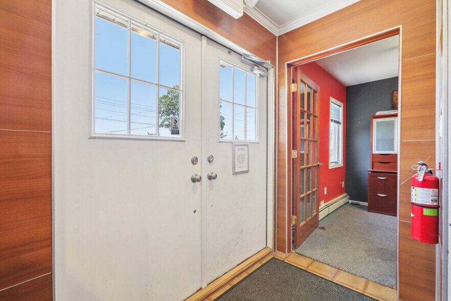 More Photos Of 11 Ramapo Rd, Garnerville Office Residential For Sale