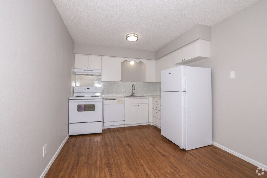 More Photos Of 1713 S Memorial Dr, Tulsa Apartments For Sale