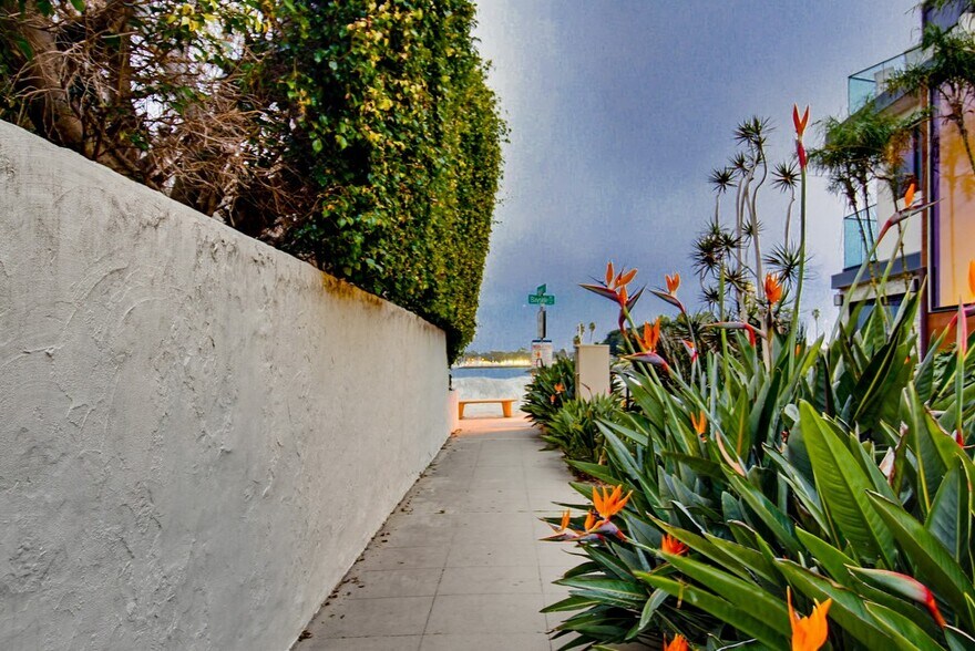 More Photos Of 829 Avalon Ct, San Diego Apartments For Sale