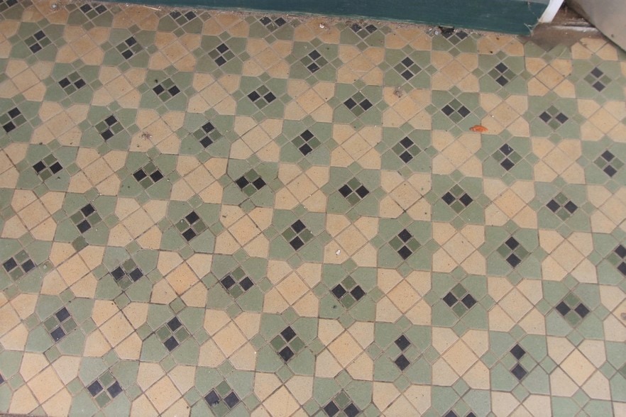 More Photos Of 1850 Church St, Appomattox Bar For Sale