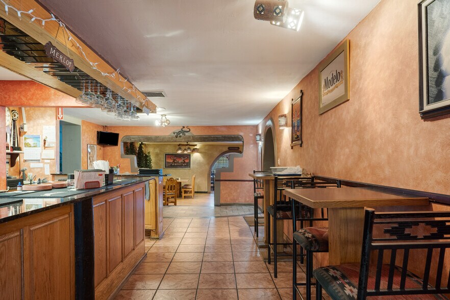 More Photos Of 8032 4th St NW, Albuquerque Restaurant For Sale