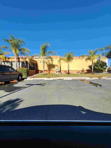 More Photos Of 29000 Old Town Front St, Temecula General Retail For Sale