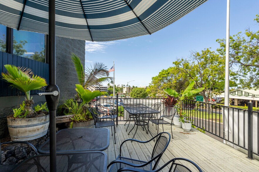 More Photos Of 75-5699 Kopiko St, Kailua Kona Freestanding For Sale