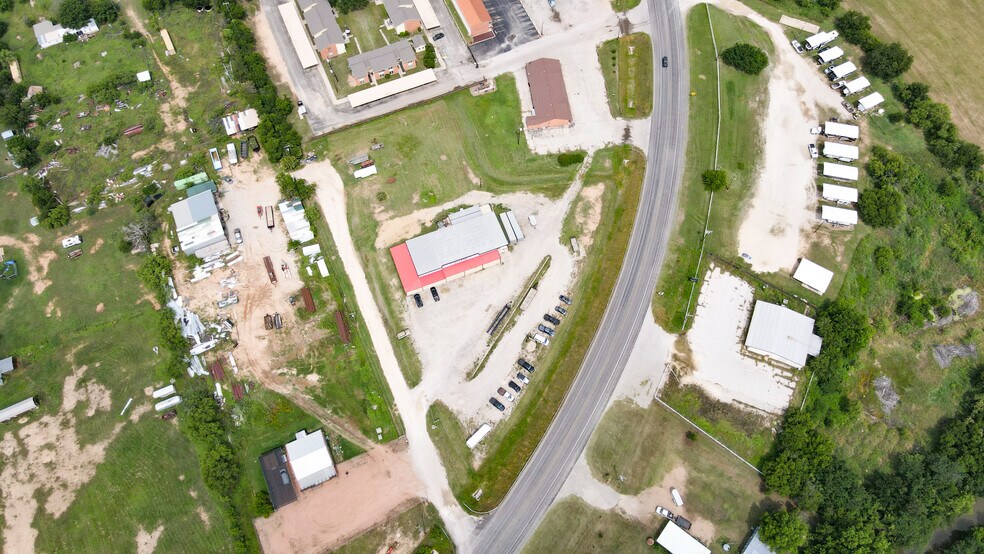 More Photos Of 1307 US-84, Coleman Warehouse For Sale