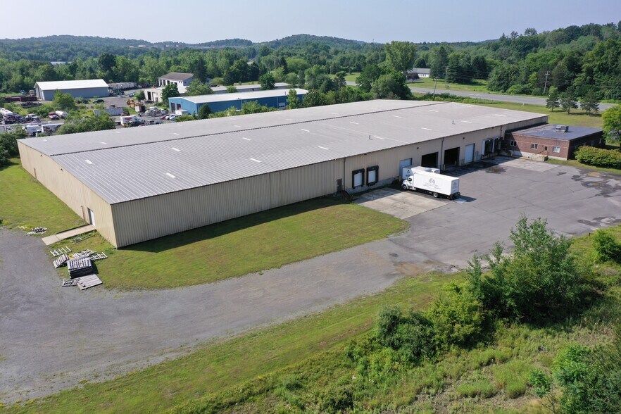 More Photos Of 1210 Route 9, South Schodack Warehouse For Lease