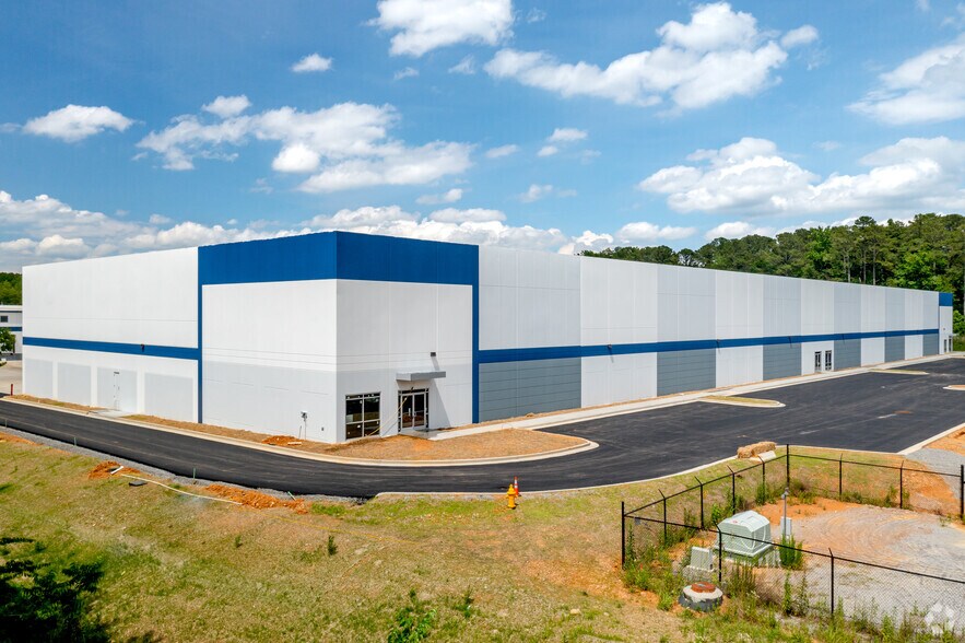 More Photos Of 1033 Cass White Rd NE, Cartersville Distribution For Lease