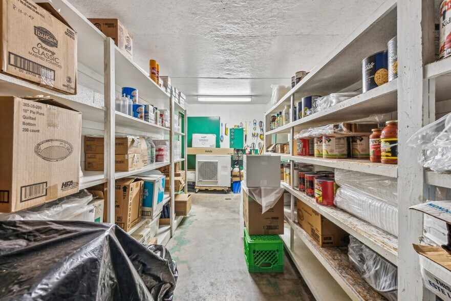 More Photos Of 8557 Mason Dixon Hwy, Meyersdale General Retail For Sale