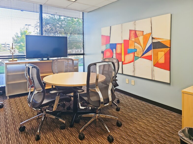 More Photos Of 200 S Executive Dr, Brookfield Coworking Space