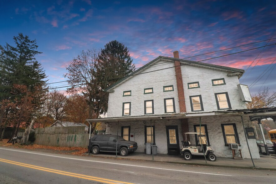 More Photos Of 200 Hughes St, New Ringgold Specialty For Sale