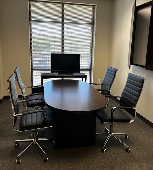 More Photos Of 1616 Westgate Cir, Brentwood Office For Lease