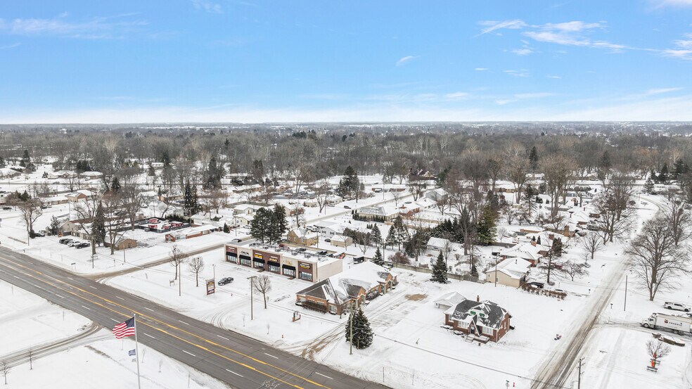 More Photos Of 42560 Van Dyke Ave, Sterling Heights Medical For Lease