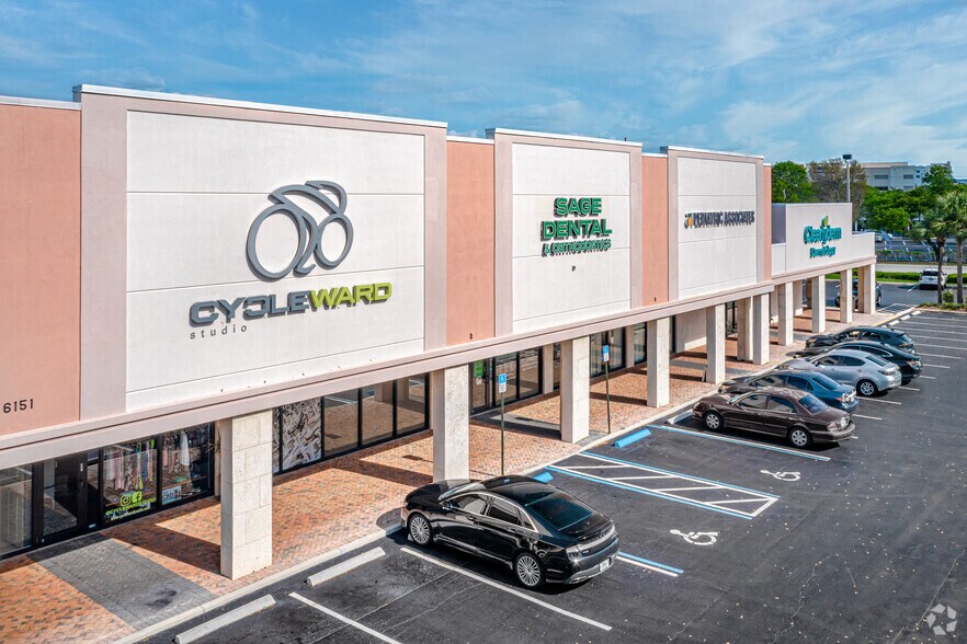 More Photos Of 6151 N Federal Hwy, Fort Lauderdale Unknown For Lease
