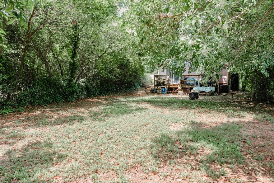 More Photos Of 1919 Hampton Ave, Augusta Apartments For Sale