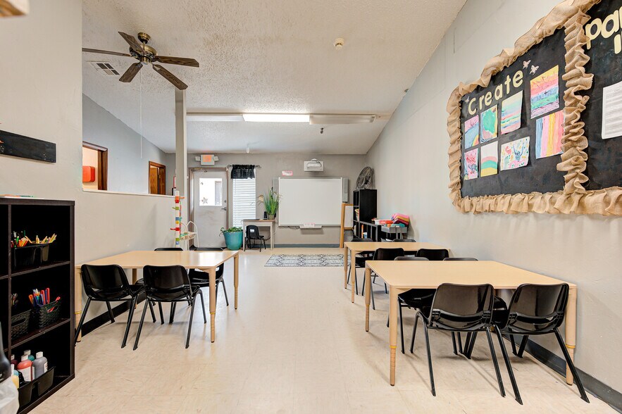 More Photos Of 11801 Southwood Dr, Oklahoma City Daycare Center For Sale