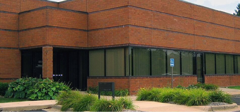 More Photos Of 2805 S Industrial Hwy, Ann Arbor Research And Development For Lease