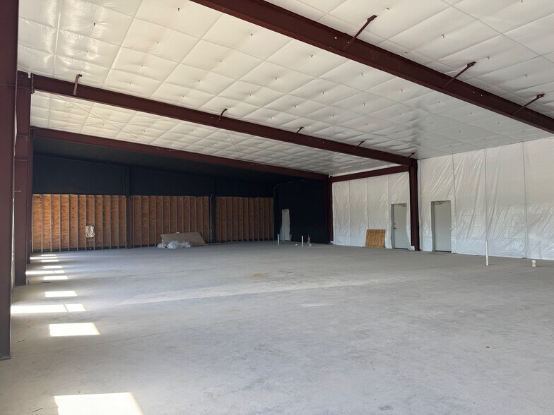 More Photos Of 9481 County Road 32, Fairhope General Retail For Sale