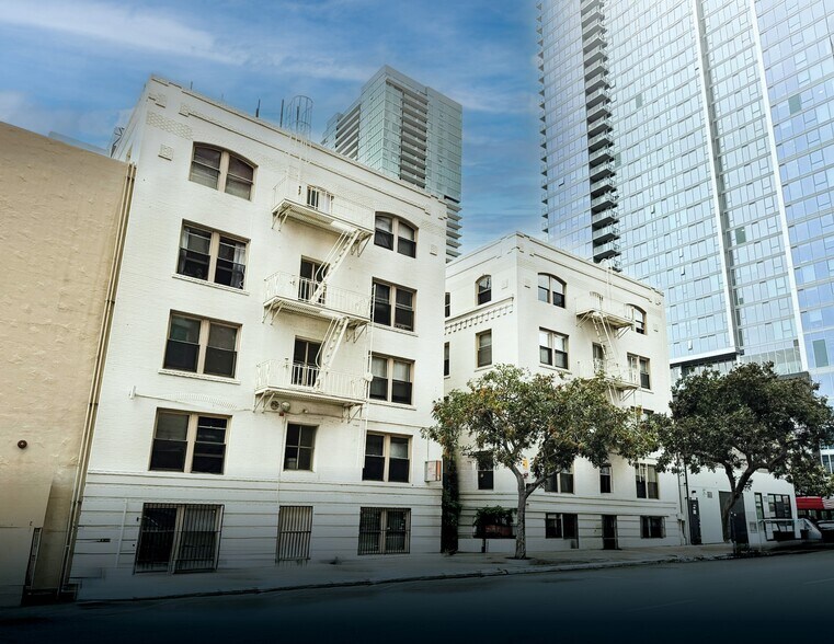 More Photos Of 950 9th Ave, San Diego Apartments For Sale